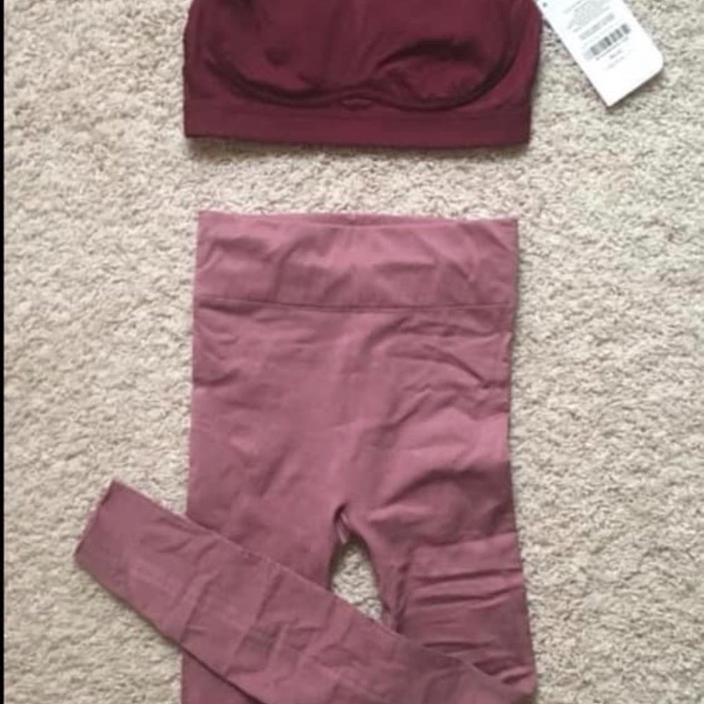 Sports bra and legging set